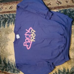 Party likes it 1989 Hanes Sweatshirt sz XL